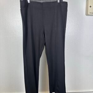 Hue | Women Black Cropped Flare Leggings